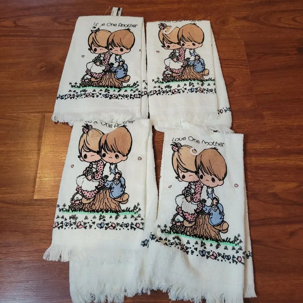 NWTs Vintage Precious Moments Kitchen Linen Set - 4 Kitchen Towels